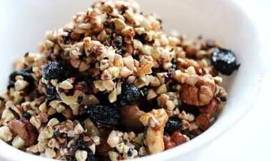 pohánka so sušeným ovocím na chudnutie